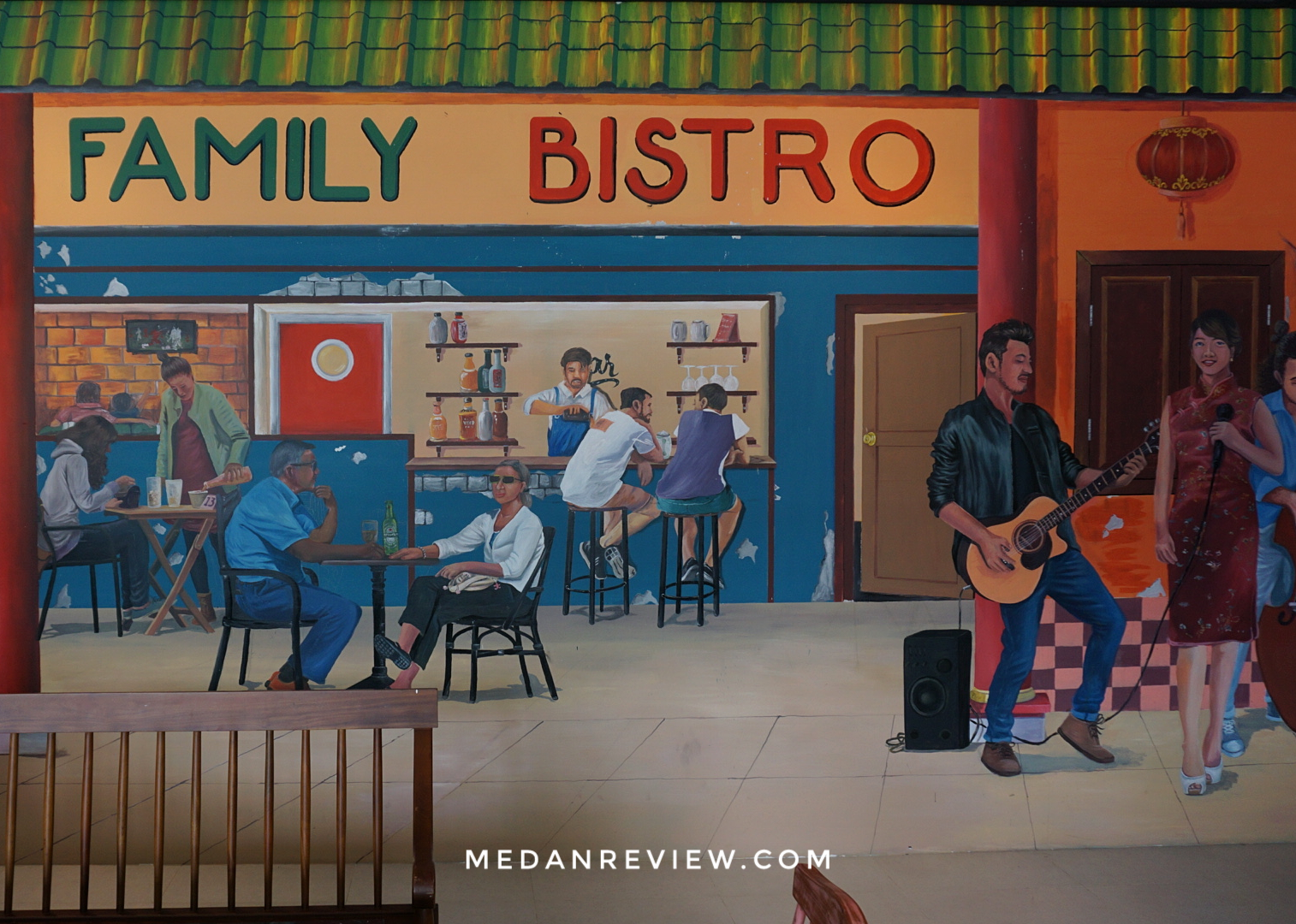 Family Bistro : Bistro Kece di Jalan Mahoni Medan