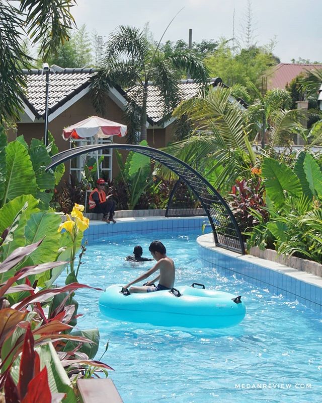 Kolam Arus Wisata Merci - Taman Bermain Air Tematik di Medan Johor