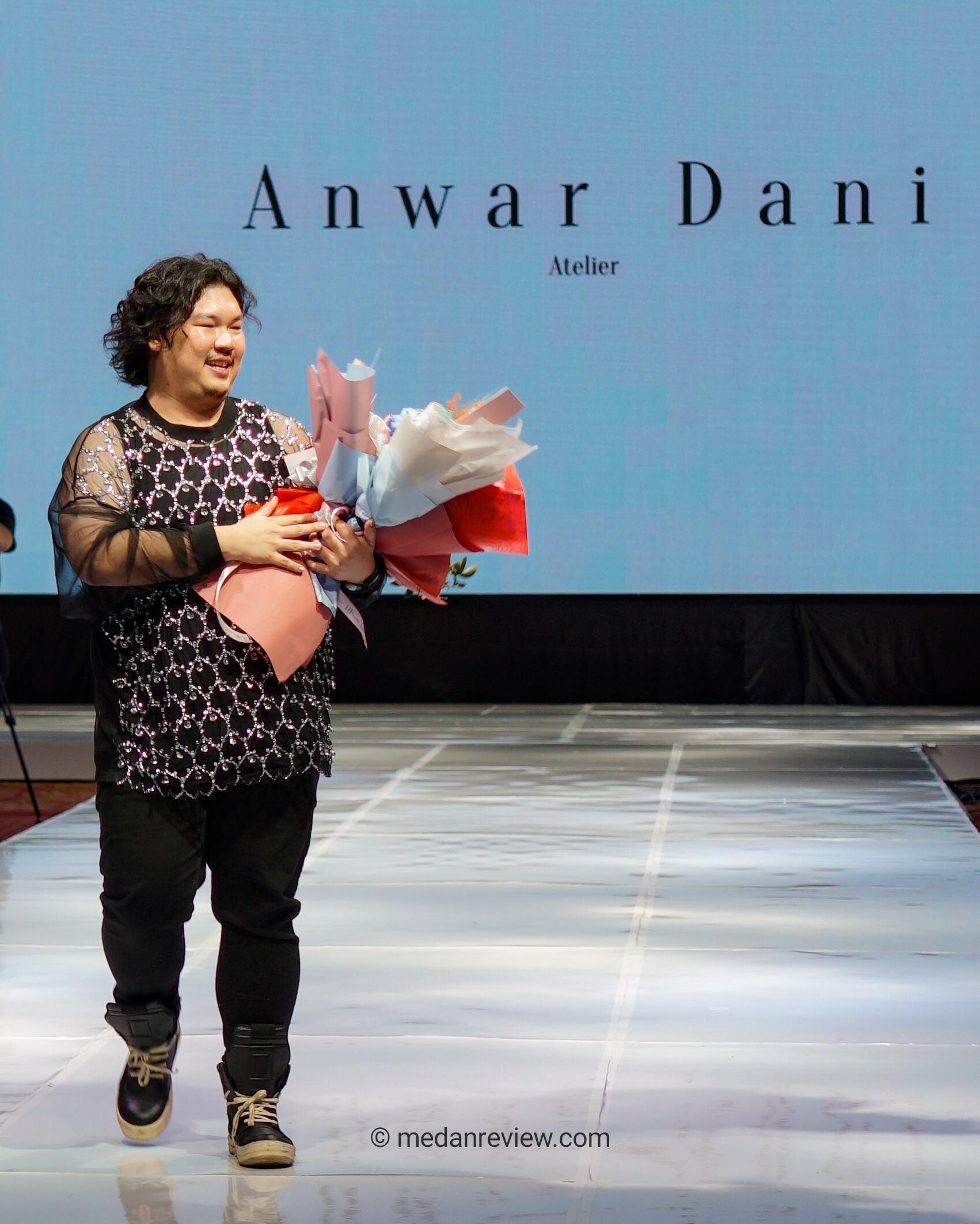 Photo #7 : Enam Fashion Designer Di Fashion Show The JW Wedding Fest 2020