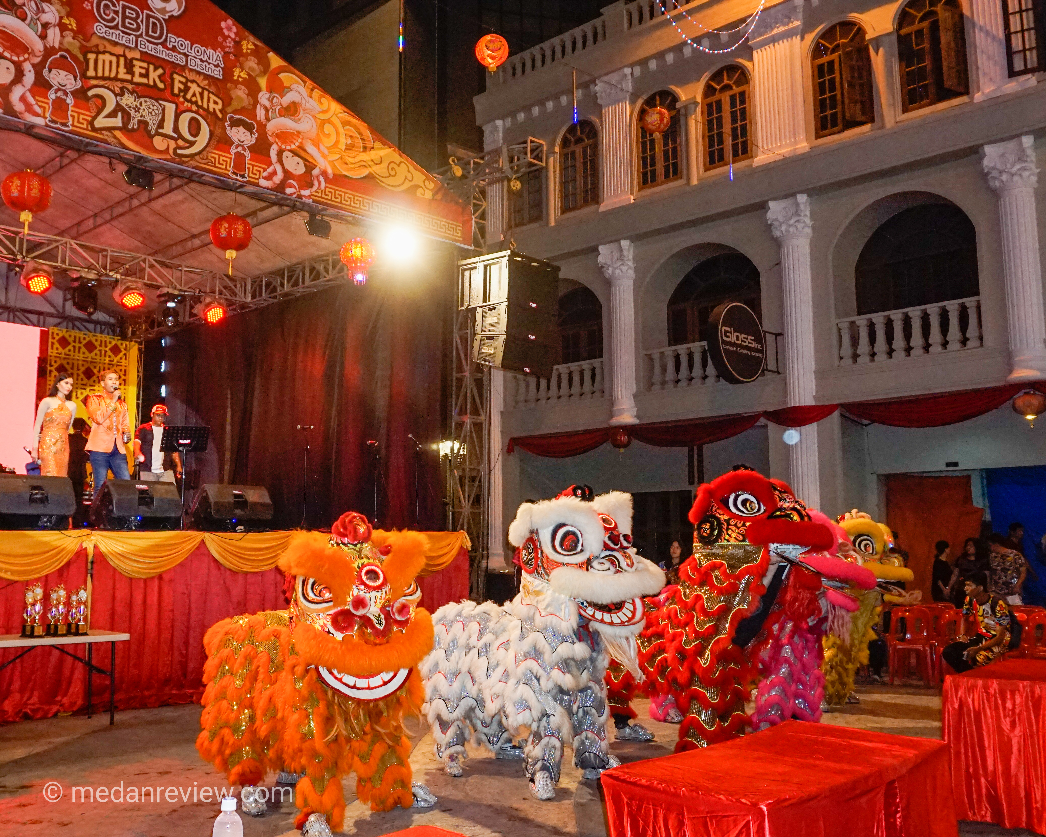 Pertunjukan Barongsai Imlek Fair CBD Polonia 2019